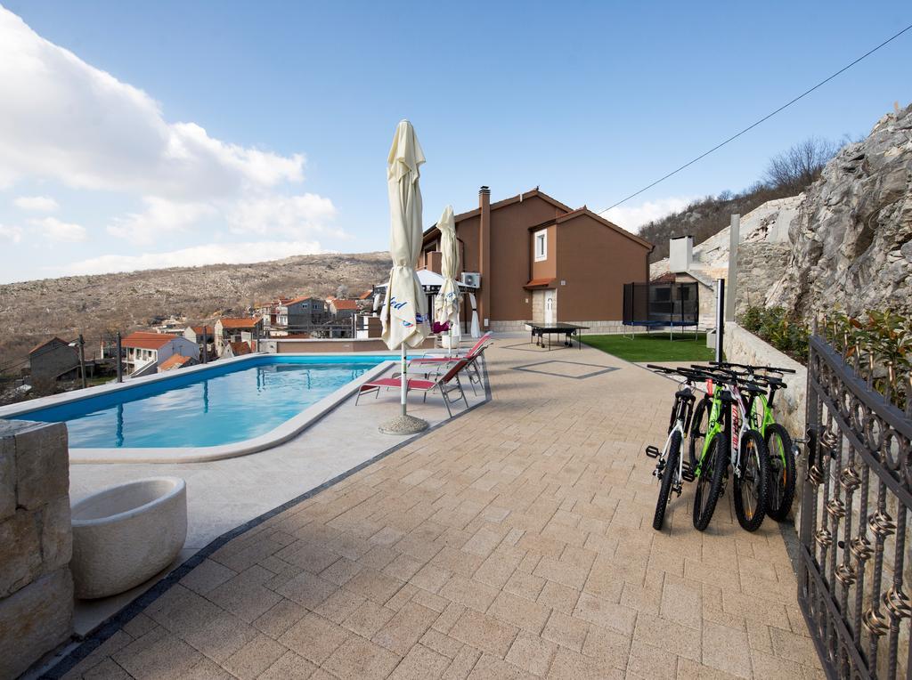 Villa Ivana Zagvozd Buitenkant foto