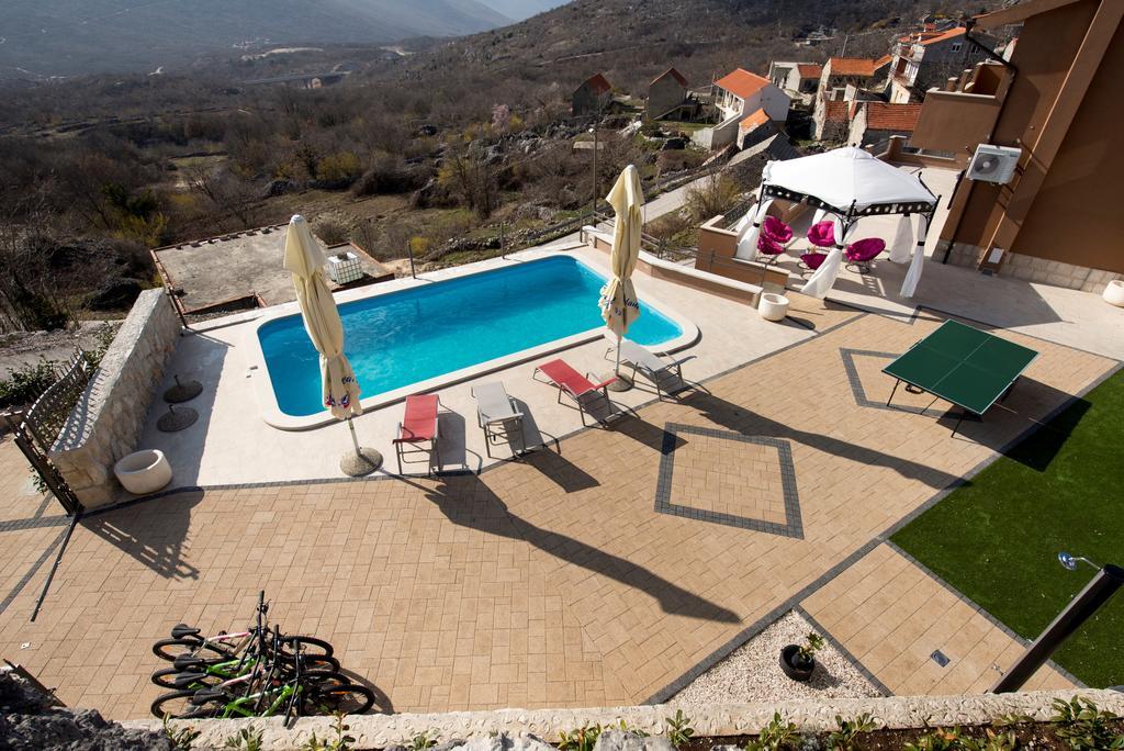 Villa Ivana Zagvozd Buitenkant foto