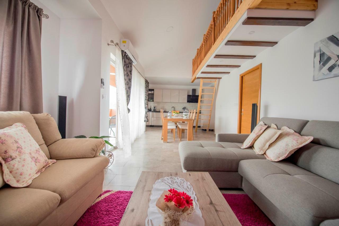 Villa Ivana Zagvozd Buitenkant foto